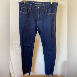 Calvin Klein slim fit jeans 33x32